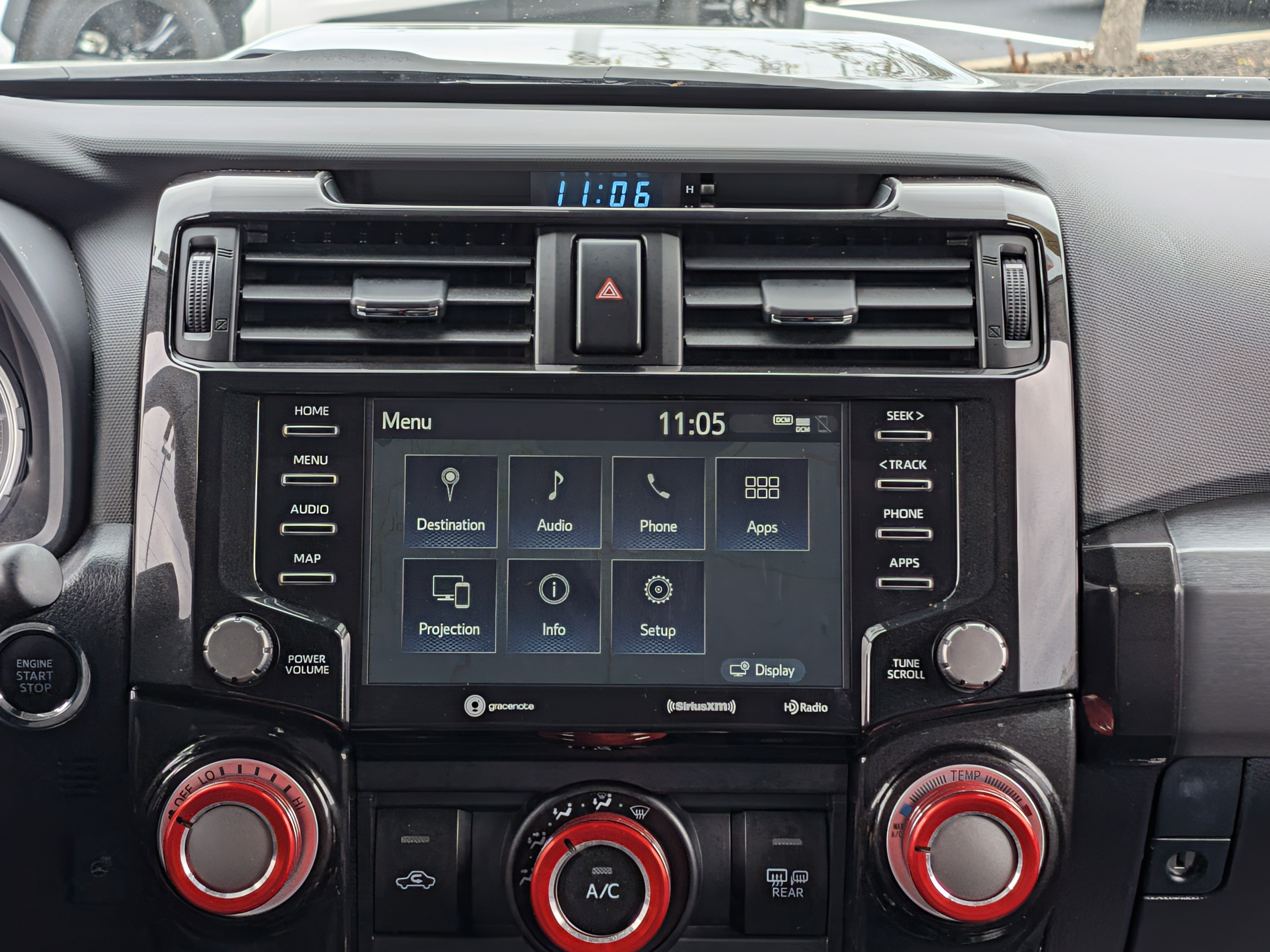 Certified 2024 Toyota 4Runner TRD Off-Road Premium w/ Off Road Premium Plus Package AWD/4WD image 29