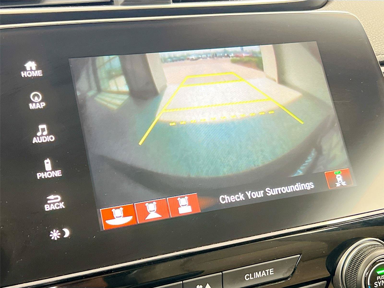 Used 2017 Honda CR-V Touring image 6