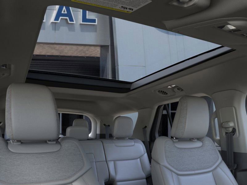 New 2026 Ford Explorer Active w/ Active Comfort Package image 22
