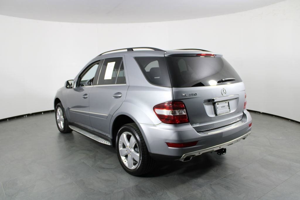 Used 2010 Mercedes-Benz ML 350 ML 350 image 3