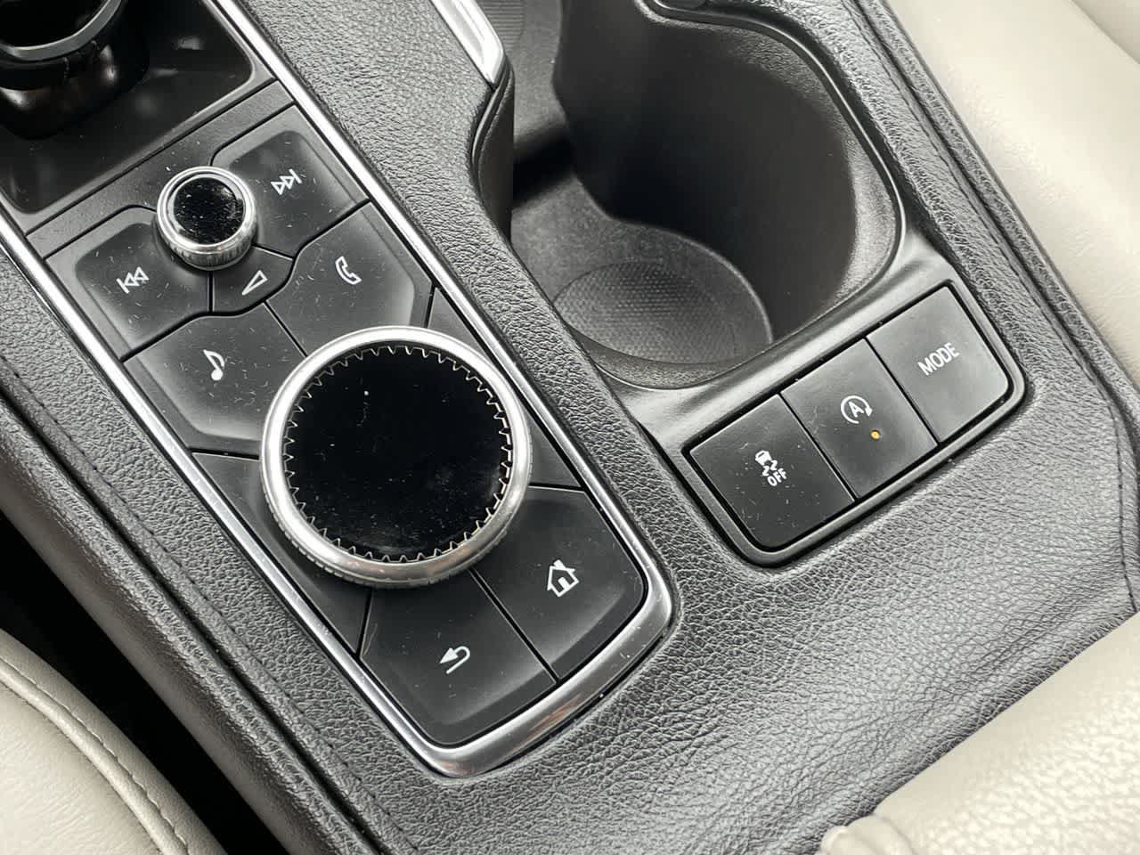 Certified 2022 Cadillac XT4 Premium Luxury w/ Enhanced Visibility Package AWD/4WD image 31