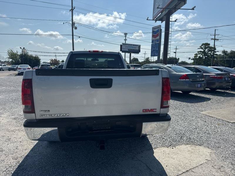 Used 2011 GMC Sierra 1500 W/T RWD image 3