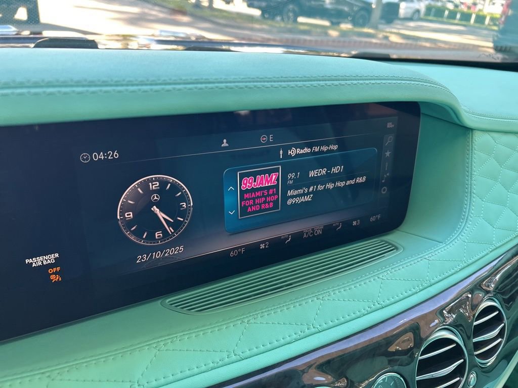 Used 2019 Mercedes-Benz S 560 Sedan w/ Premium Package image 7