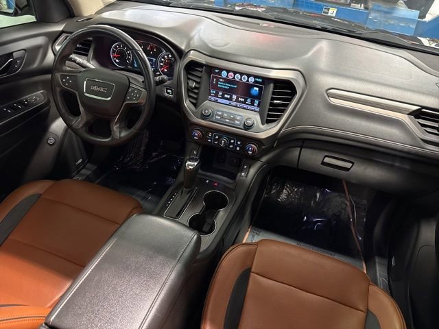 Used 2017 GMC Acadia SLT image 14