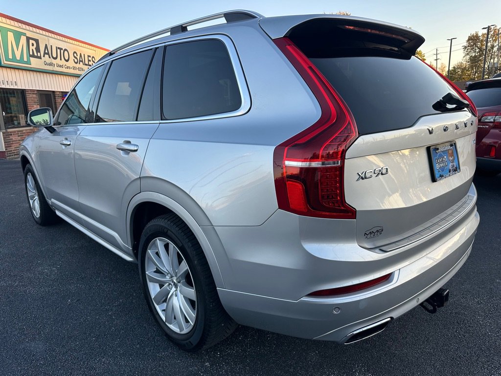 Used 2016 Volvo XC90 T6 Momentum w/ Momentum Plus Package image 9