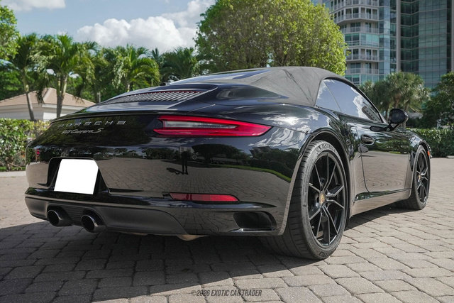 Used 2017 Porsche 911 Carrera S image 20