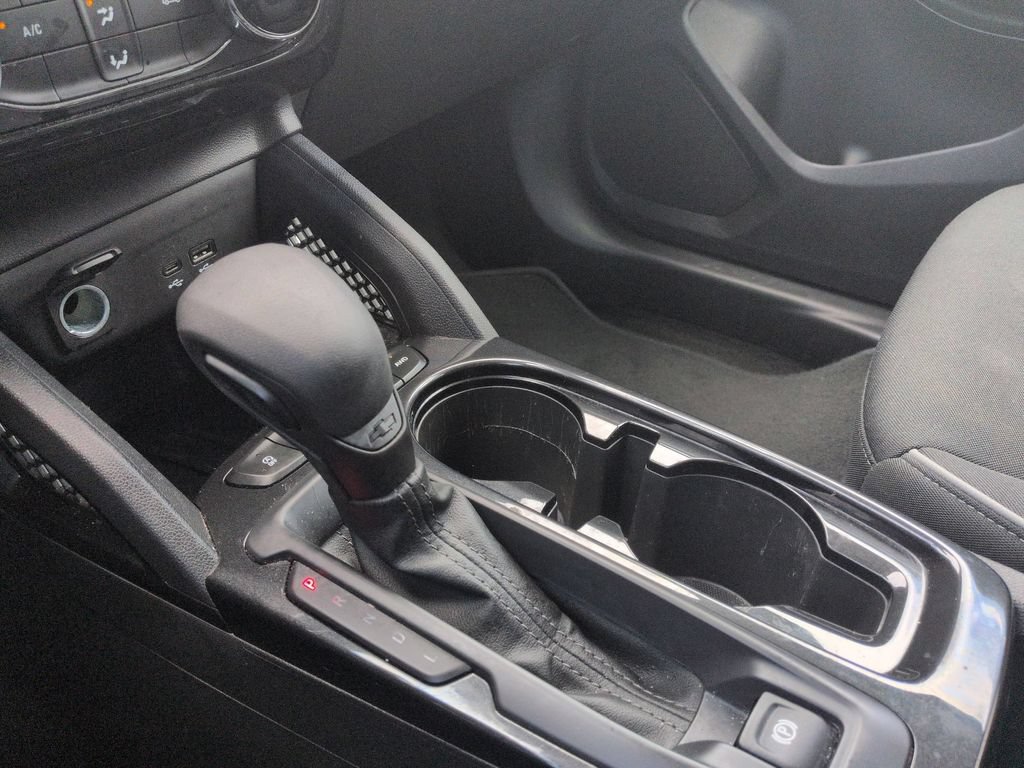 Used 2025 Chevrolet TrailBlazer LT AWD/4WD image 19