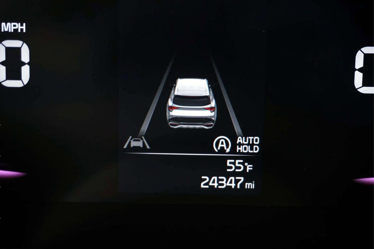 Used 2025 Kia Sportage LX image 26