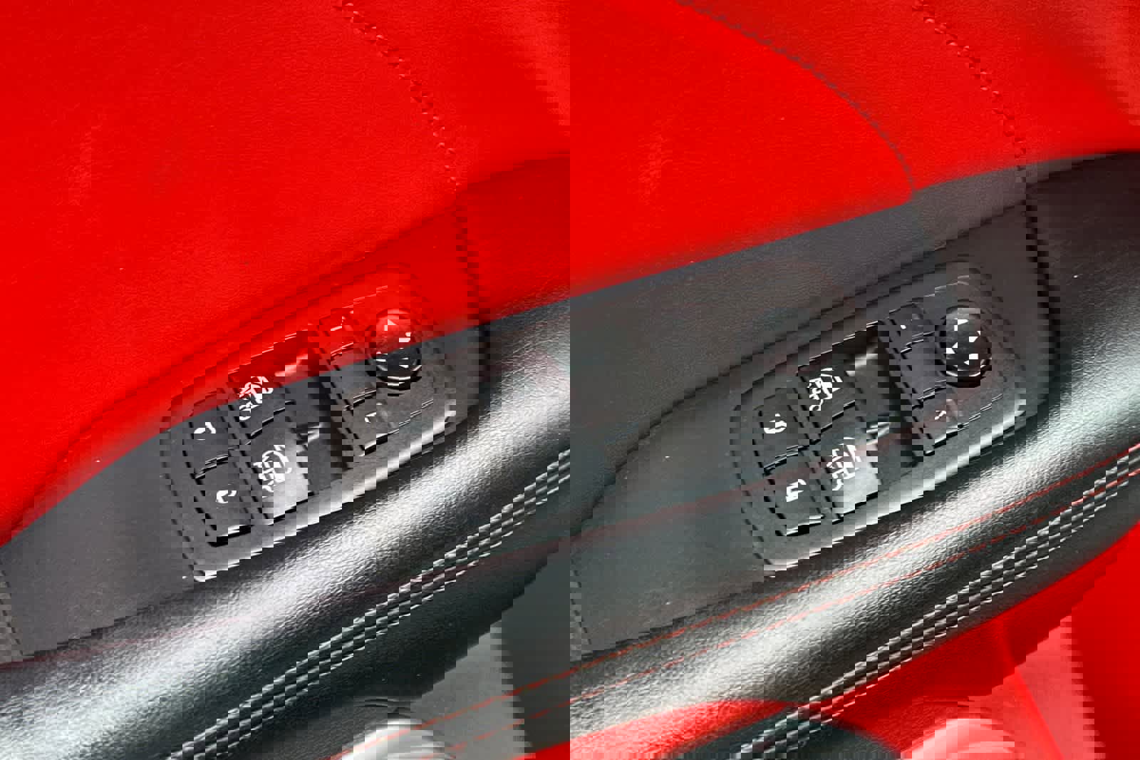 Used 2021 Dodge Challenger R/T w/ Plus Package image 13