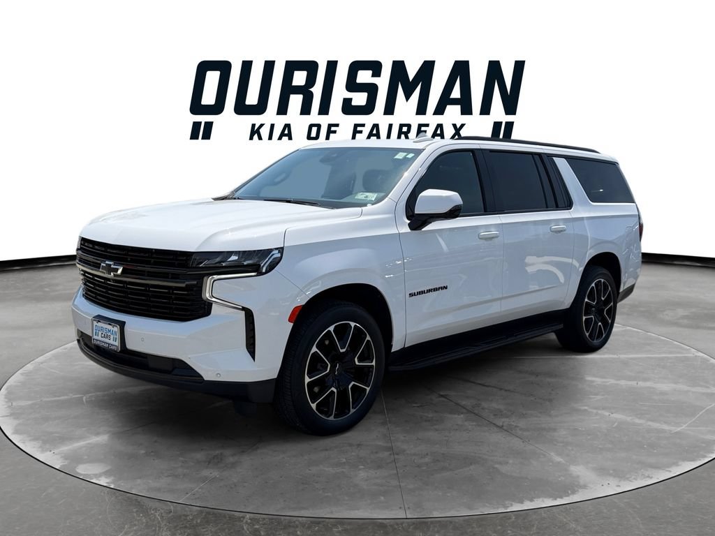 Used 2024 Chevrolet Suburban RST w/ Luxury Package AWD/4WD image 3