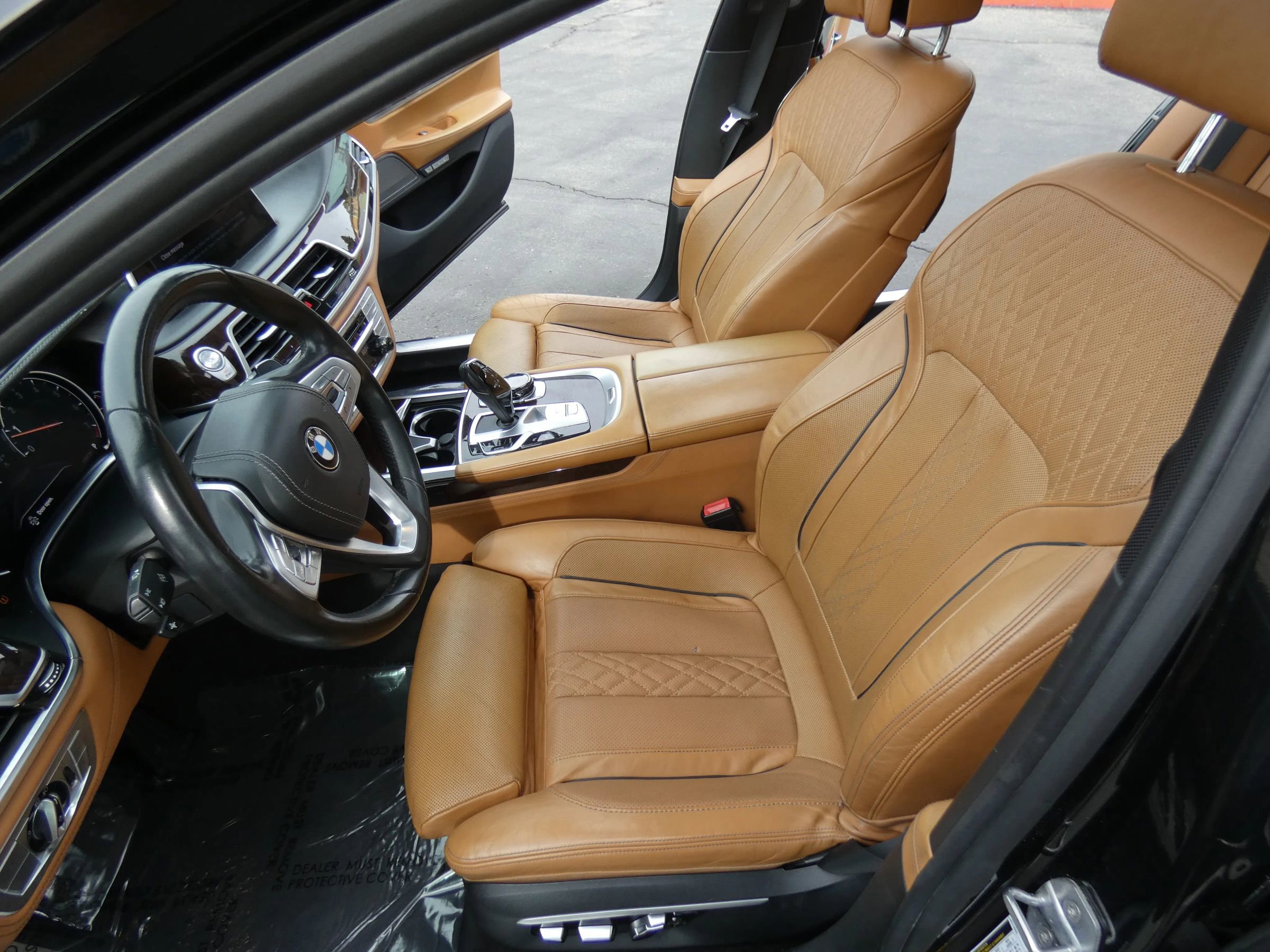 Used 2016 BMW 750i xDrive image 55