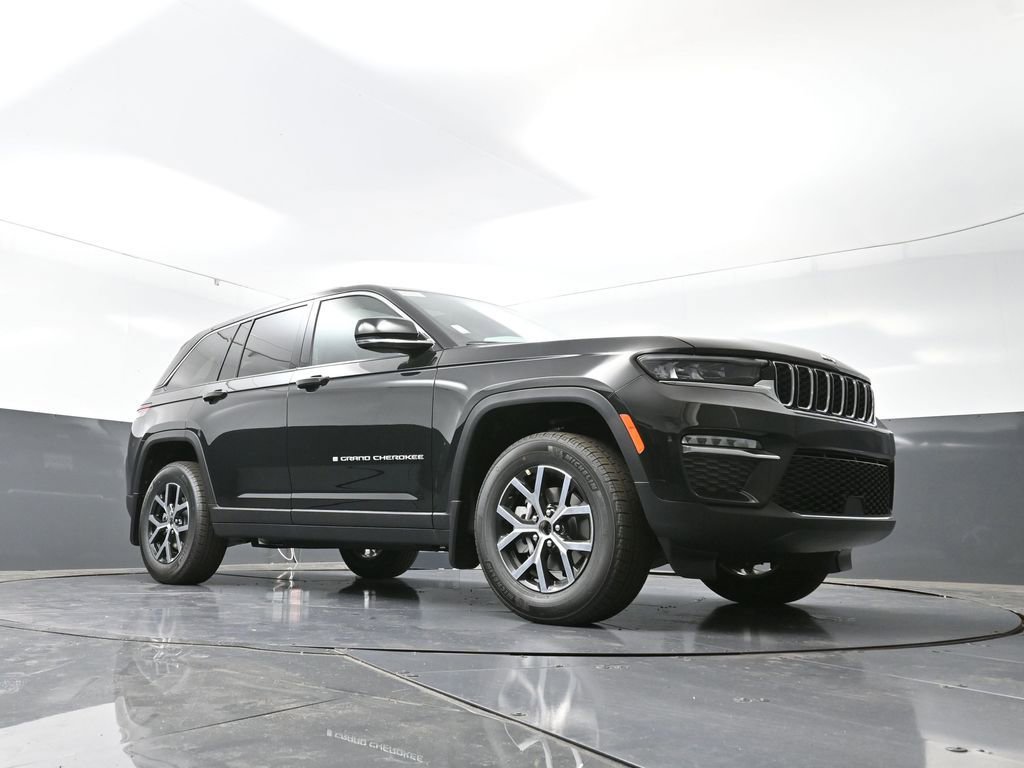 New 2025 Jeep Grand Cherokee Limited w/ Trailer Tow Package image 44