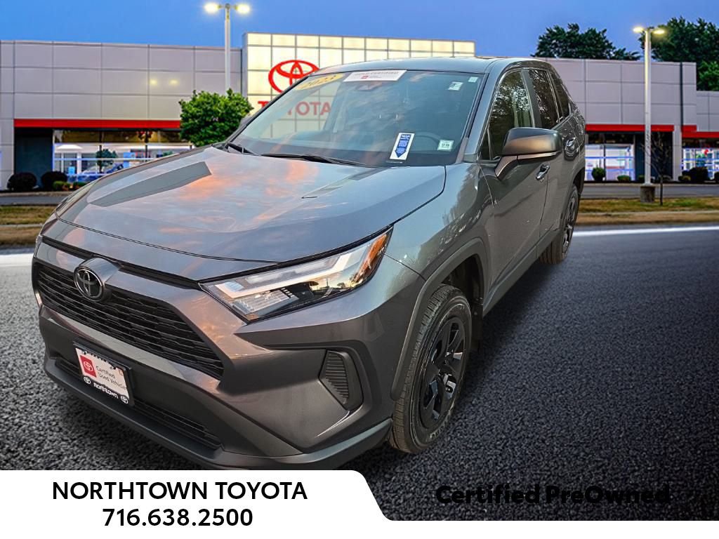 Used 2023 Toyota RAV4 LE image 16