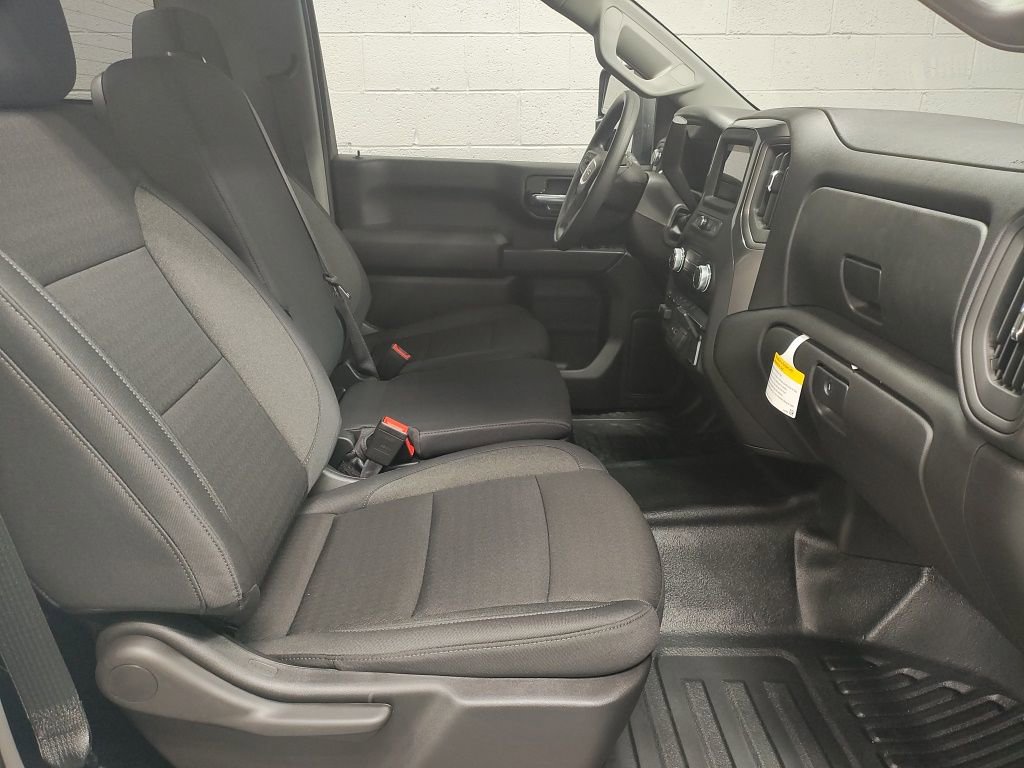 New 2025 GMC Sierra 2500 Pro w/ Convenience Package image 8