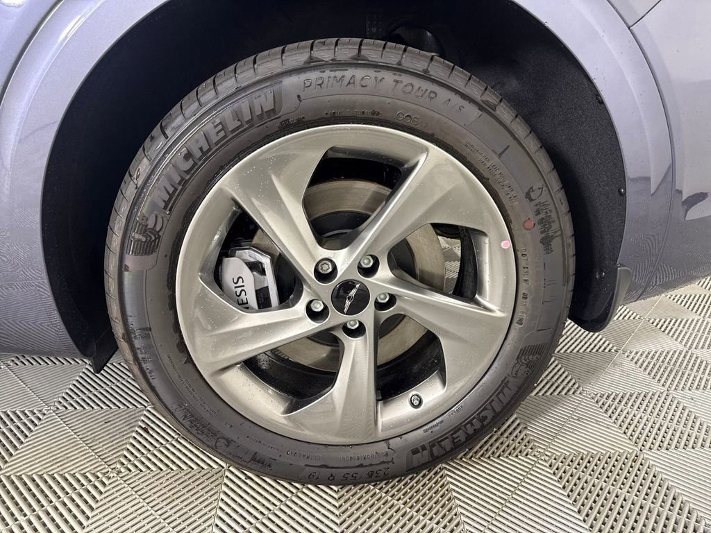 New 2026 Genesis GV70 2.5T Select AWD/4WD image 12