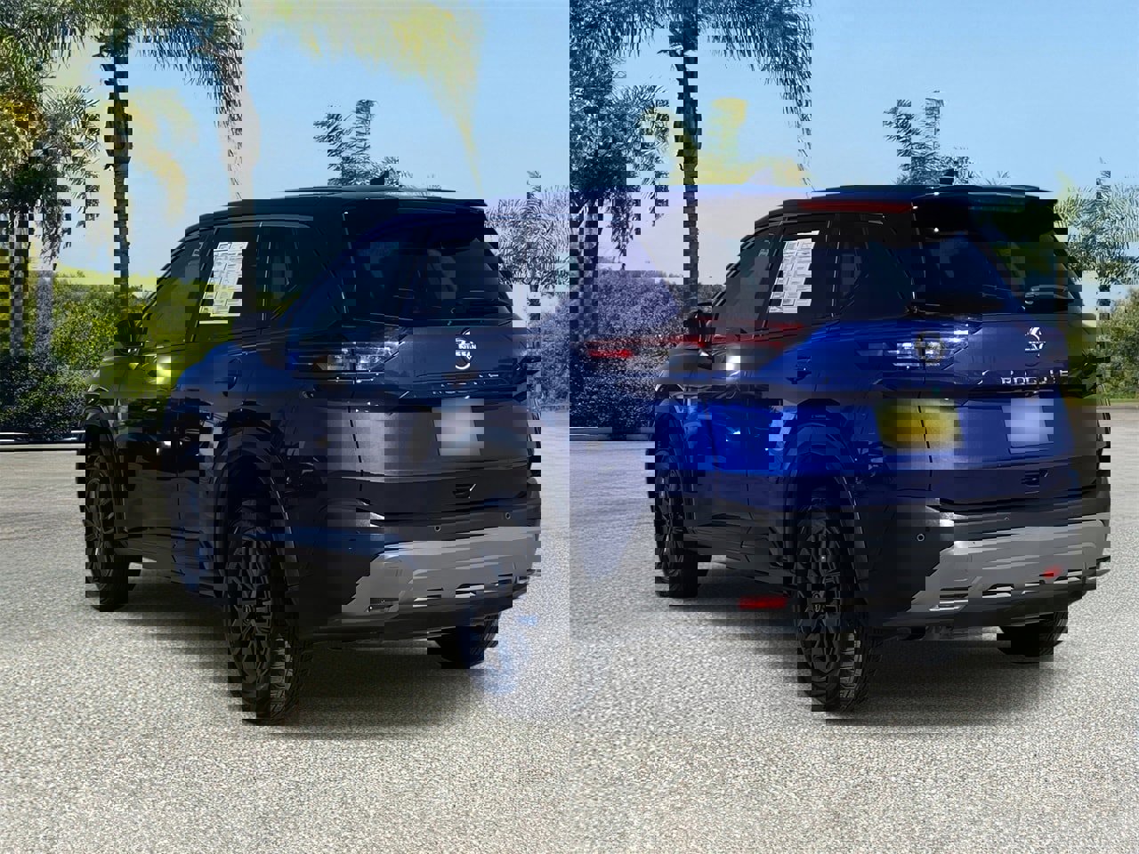 Certified 2023 Nissan Rogue S image 2