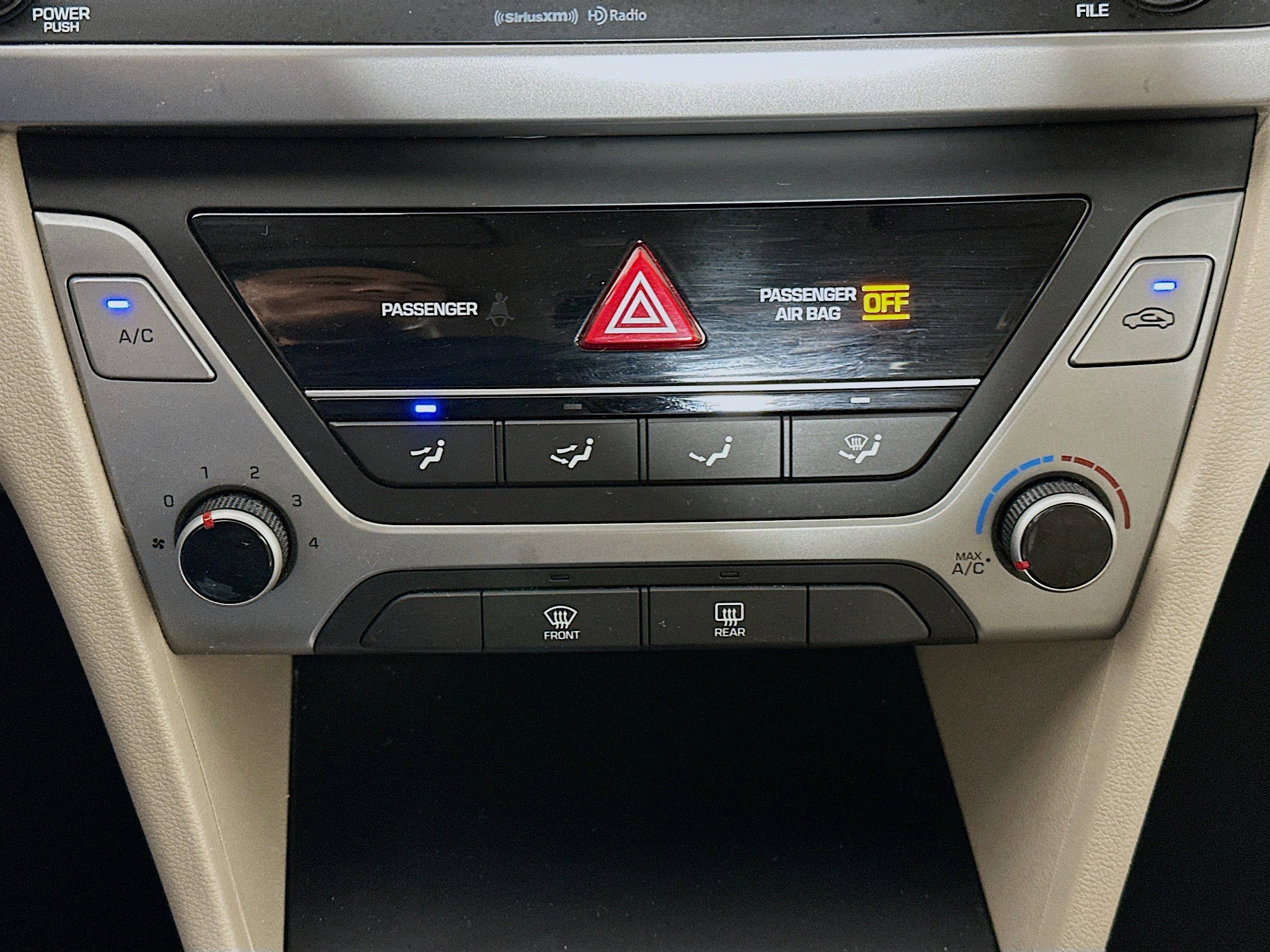 Used 2018 Hyundai Elantra SEL image 23