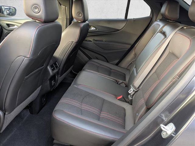 Used 2022 Chevrolet Equinox RS w/ Infotainment Package FWD image 18
