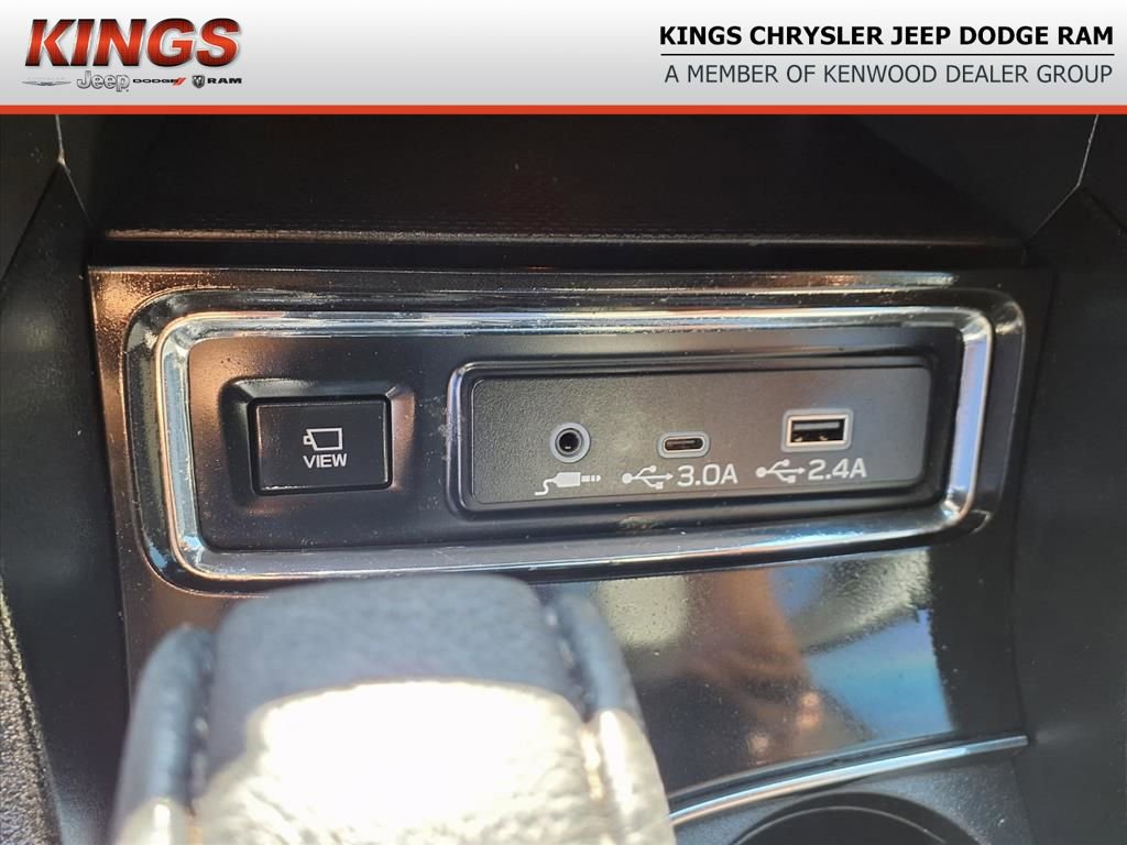 Used 2023 Subaru Ascent Limited w/ Technology Package image 19