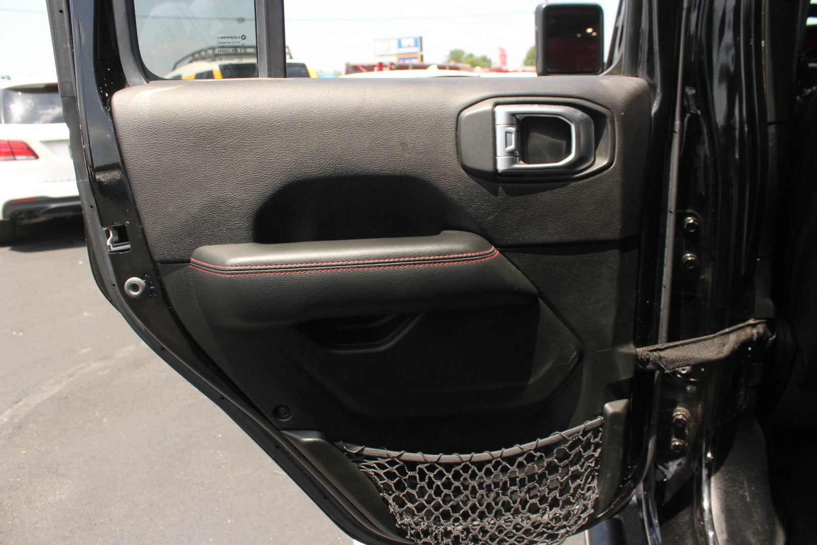 Used 2020 Jeep Gladiator Rubicon AWD/4WD image 17