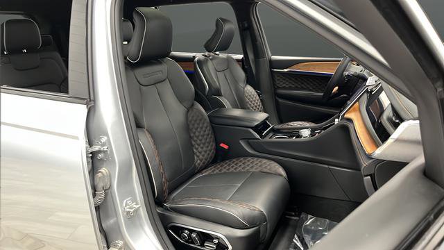 Used 2023 Jeep Grand Cherokee L Summit image 24