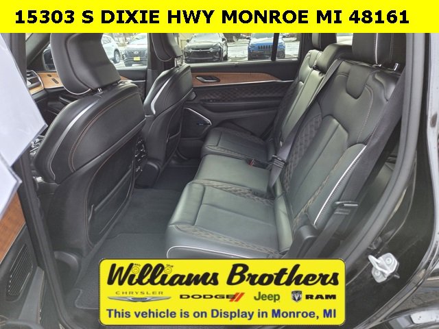 Used 2023 Jeep Grand Cherokee L Summit image 20