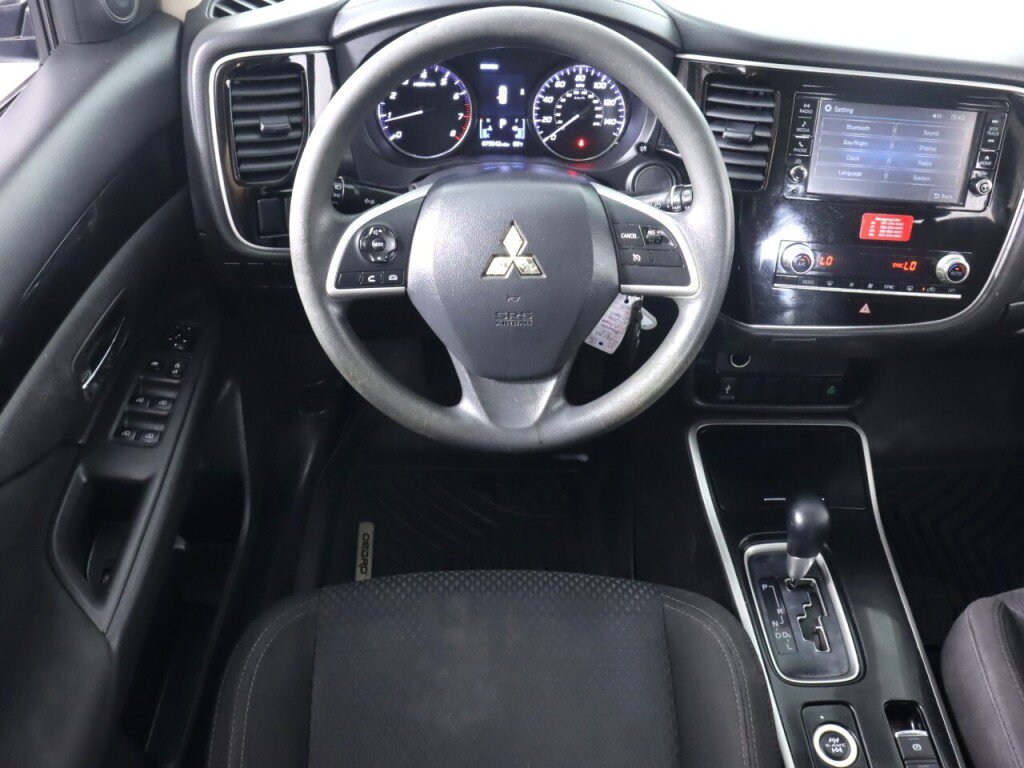Used 2020 Mitsubishi Outlander ES AWD/4WD image 31