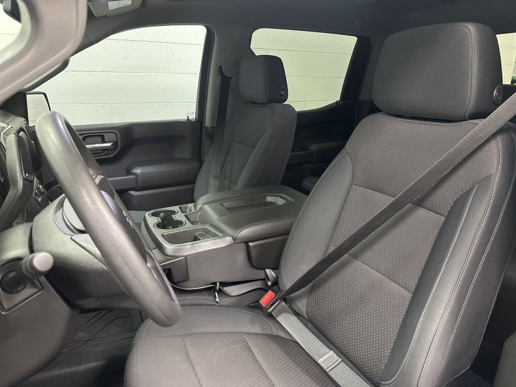 Used 2019 Chevrolet Silverado 1500 Custom Trail Boss AWD/4WD image 14