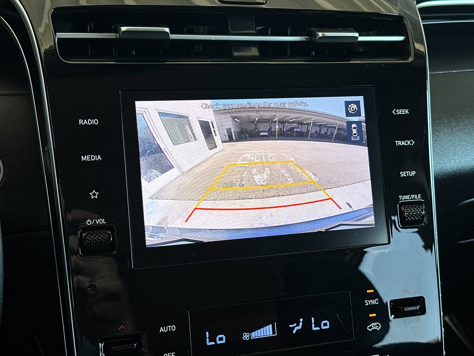 Used 2024 Hyundai Tucson SEL FWD image 17