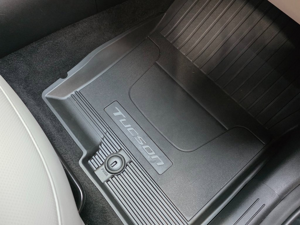 Certified 2025 Hyundai Tucson SEL image 13