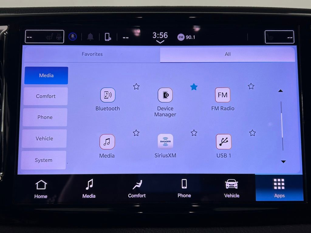 Used 2023 Chrysler Pacifica Touring-L image 19