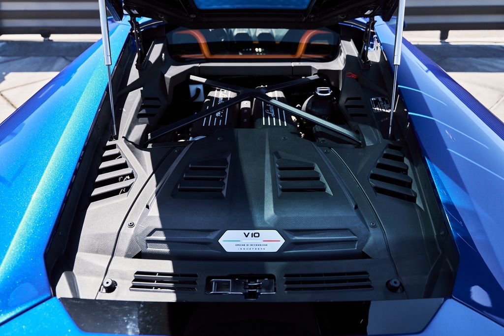 Used 2020 Lamborghini Huracan EVO AWD/4WD image 25