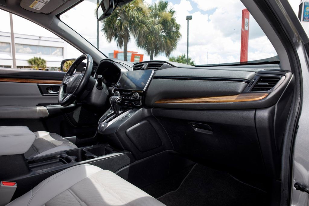 Used 2017 Honda CR-V Touring image 33