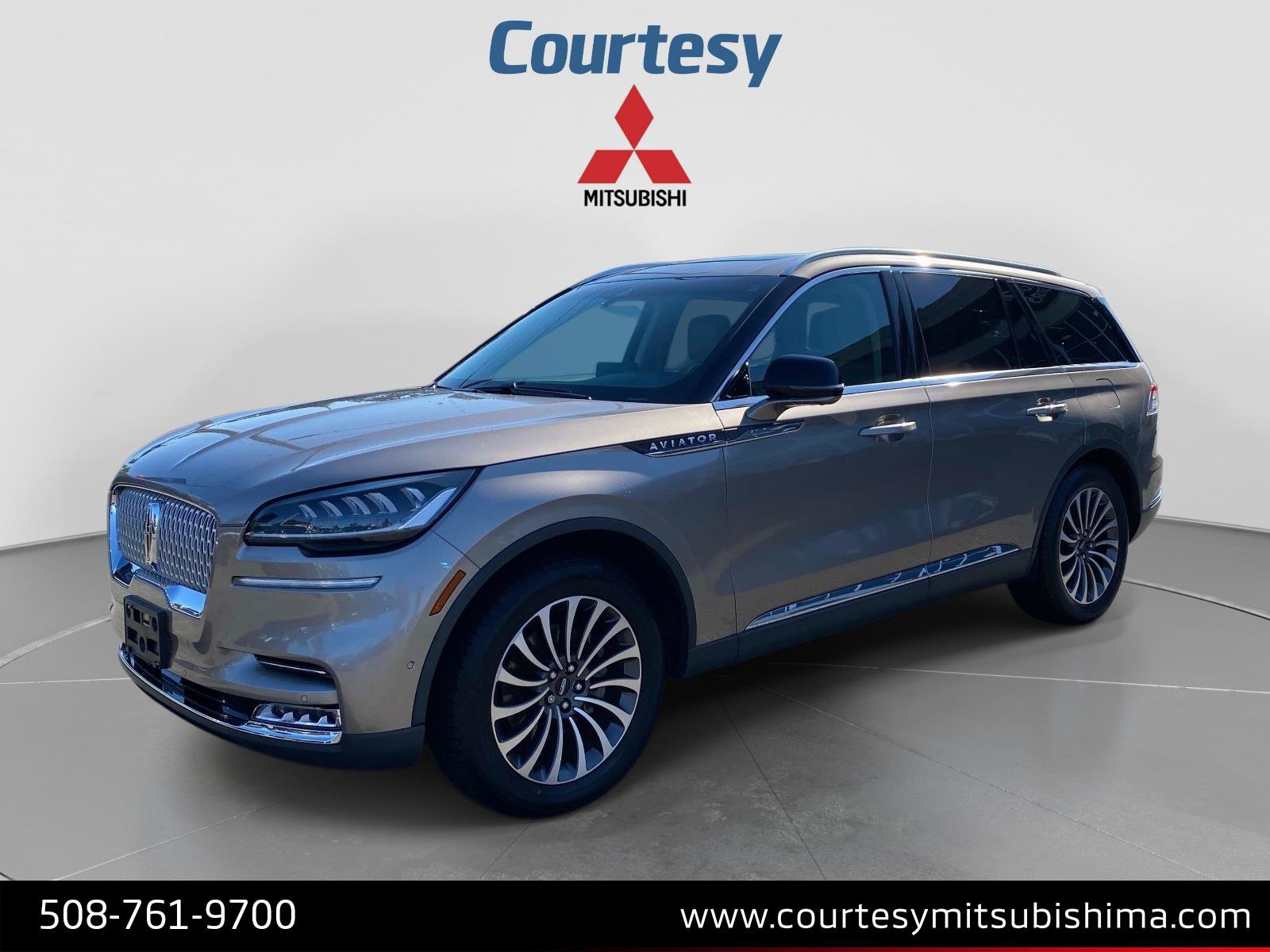 Used 2020 Lincoln Aviator Reserve w/ Equipment Group 201A AWD/4WD image 1