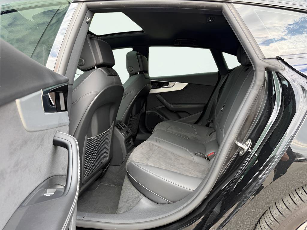 Used 2022 Audi A5 2.0T Premium Plus image 21