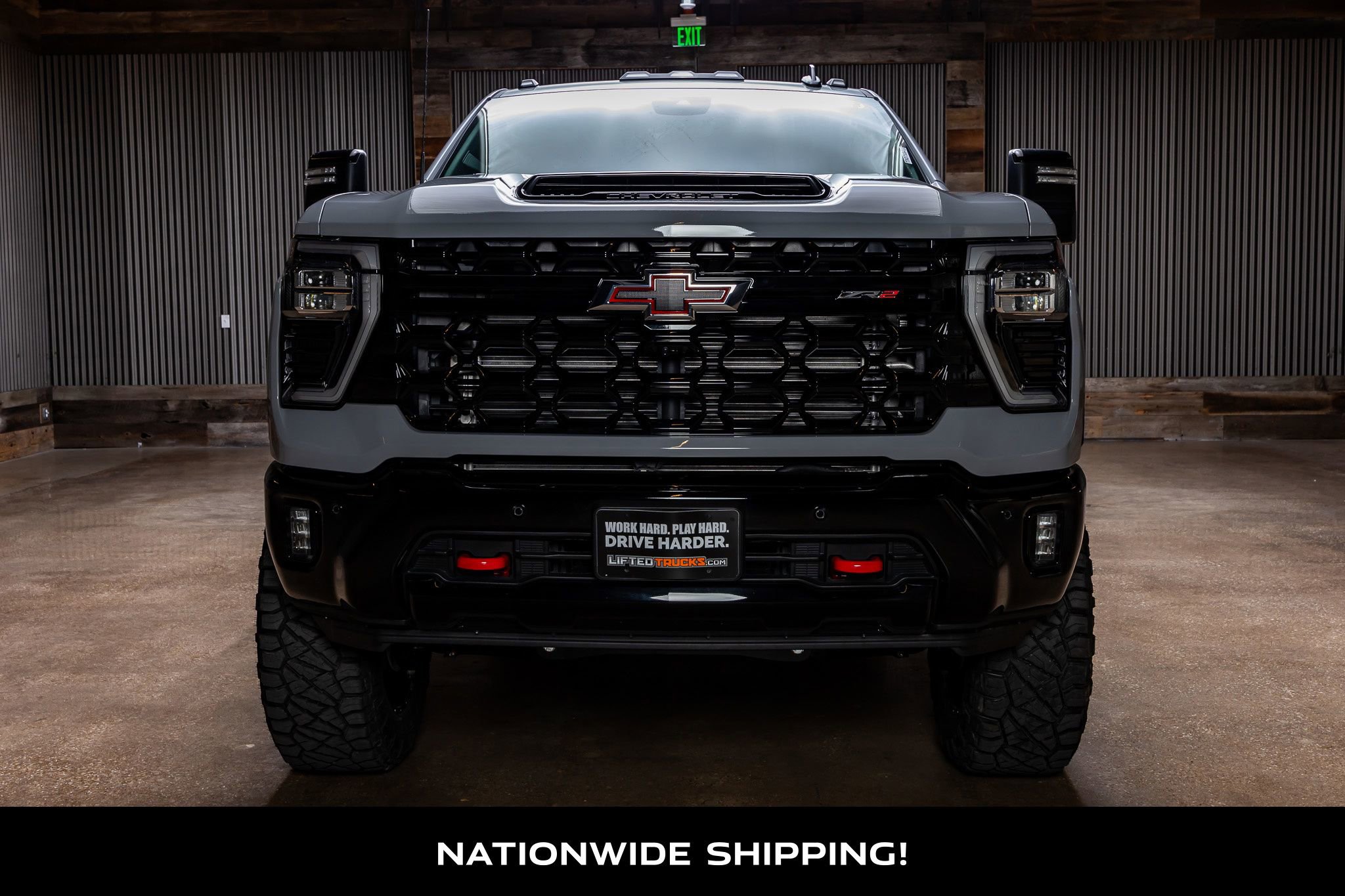 Used 2025 Chevrolet Silverado 2500 ZR2 w/ Technology Package image 4