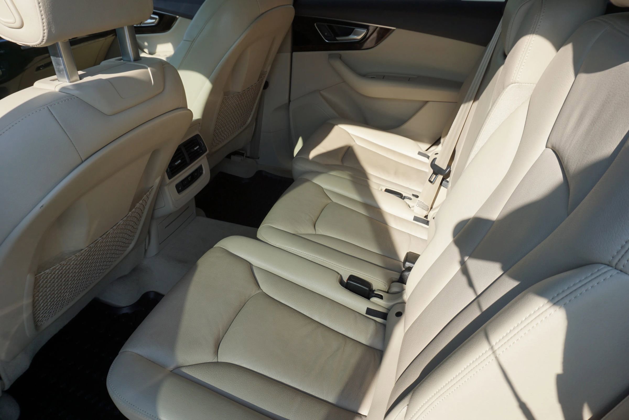 Used 2017 Audi Q7 3.0T Premium Plus image 21