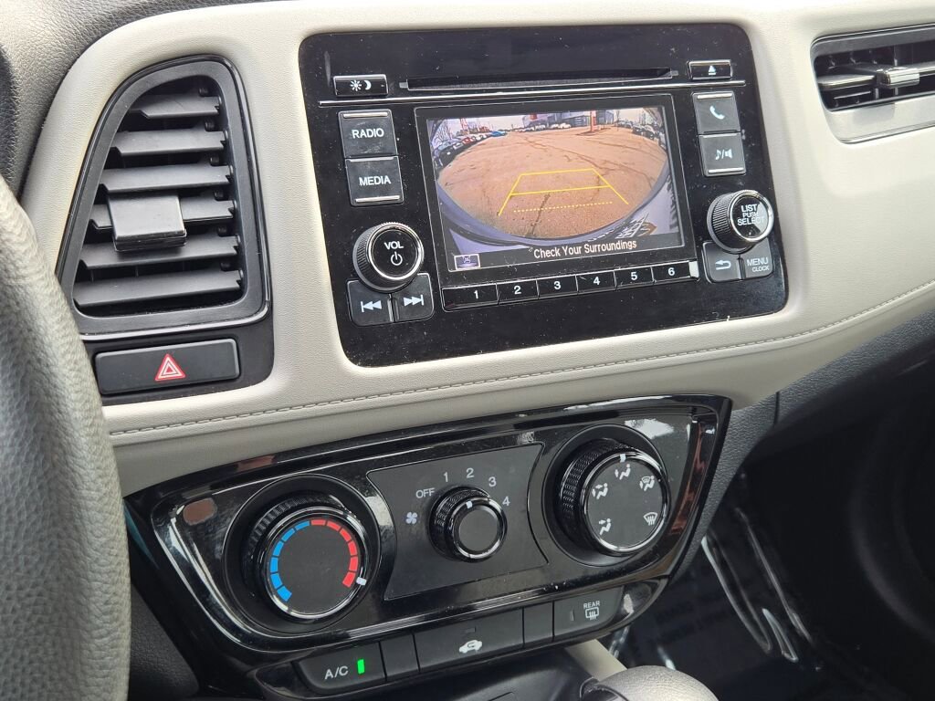 Used 2021 Honda HR-V LX image 25