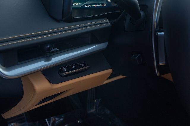 Used 2023 Chevrolet Corvette Stingray Premium Cpe w/ Z51 Performance Package image 21