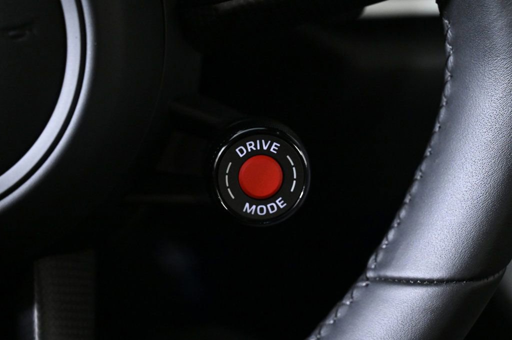 Used 2025 Porsche 911 Carrera S image 23