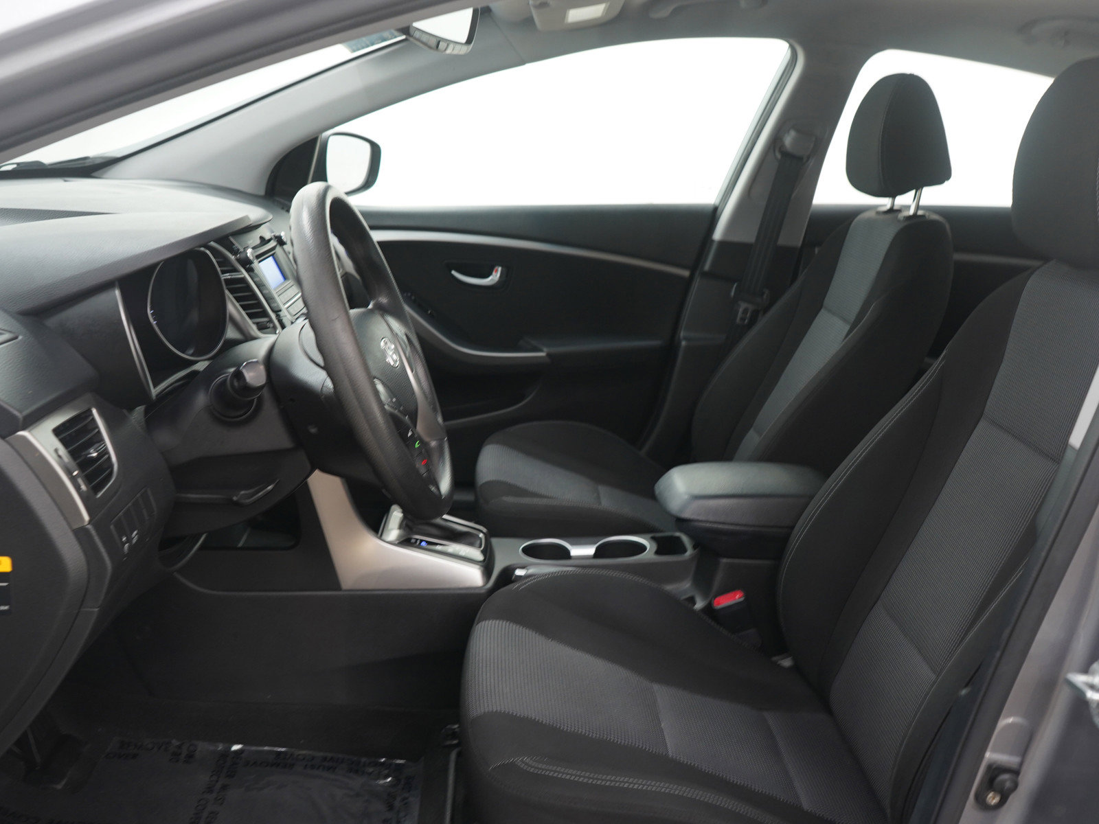 Used 2013 Hyundai Elantra GT image 16