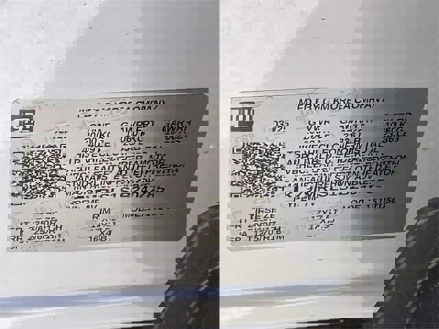 Used 2025 Chevrolet TrailBlazer LT image 30