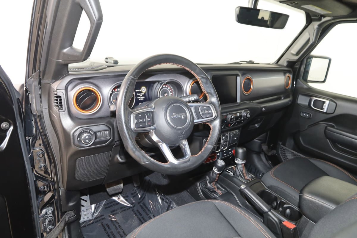 Used 2022 Jeep Gladiator Mojave w/ Trailer Tow Package image 23