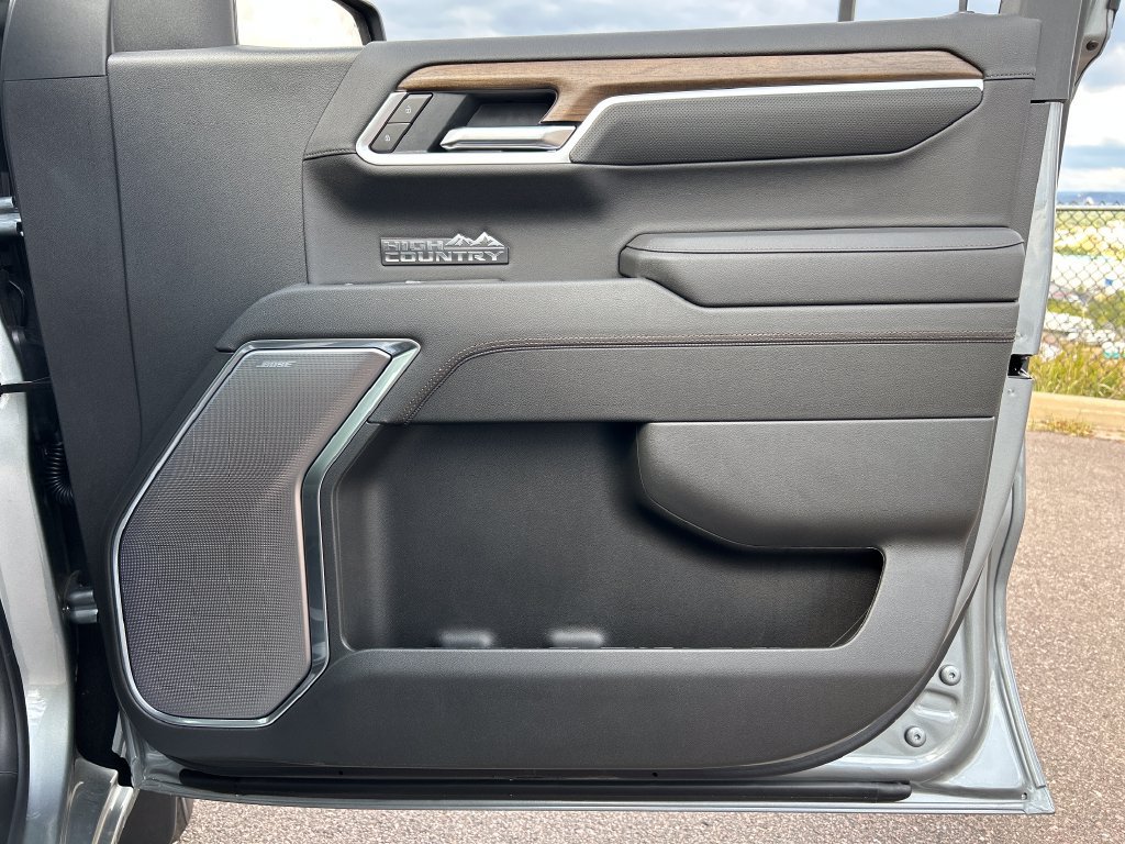 New 2026 Chevrolet Silverado 1500 High Country AWD/4WD image 32