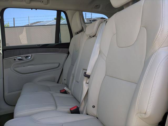 New 2026 Volvo XC90 T8 Ultra w/ Protection Package AWD/4WD image 12
