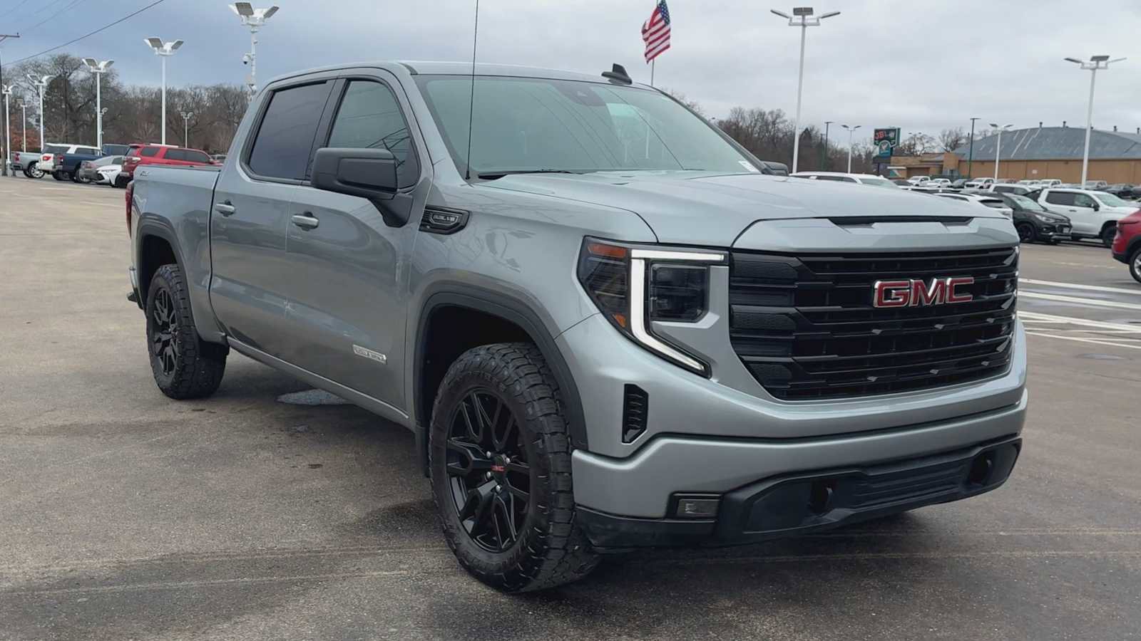 Certified 2024 GMC Sierra 1500 Elevation w/ Preferred Package image 8