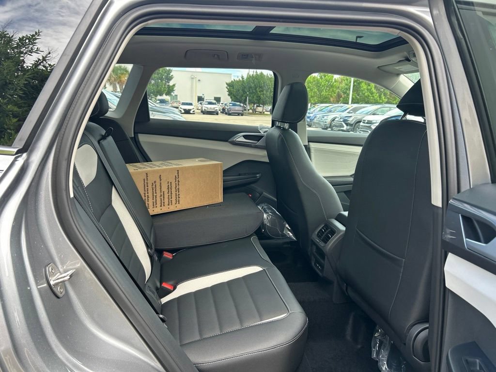 New 2026 Volkswagen Taos SEL AWD/4WD image 47