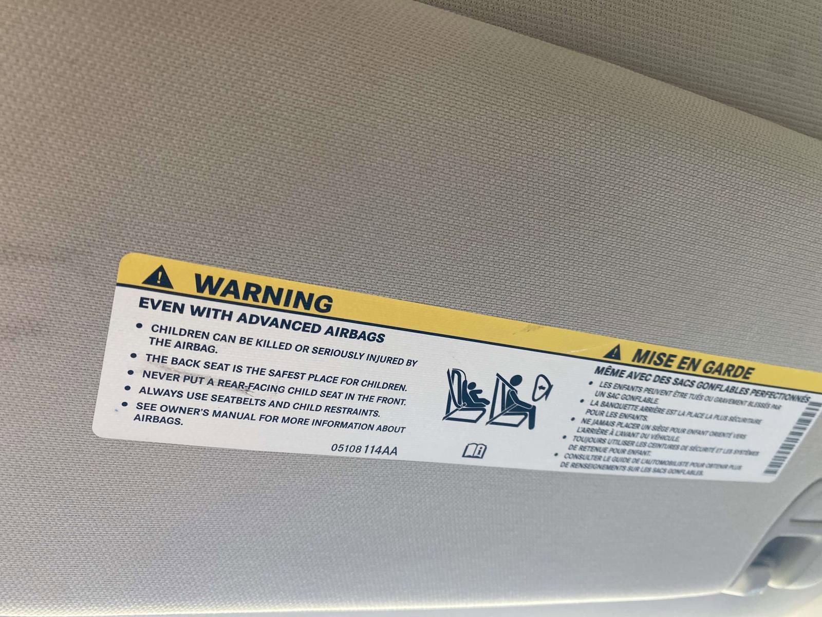 Used 2020 Dodge Durango SXT image 28