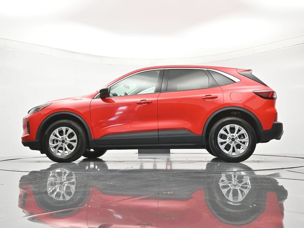 Used 2024 Ford Escape Active AWD/4WD image 43