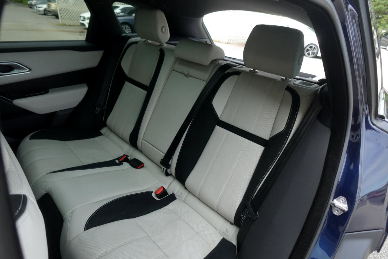 Used 2021 Land Rover Range Rover Velar R-Dynamic S image 17